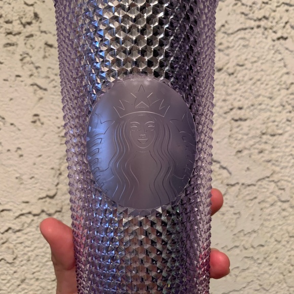 New Starbucks 2019 Bling Platinum tumbler - Picture 3 of 6